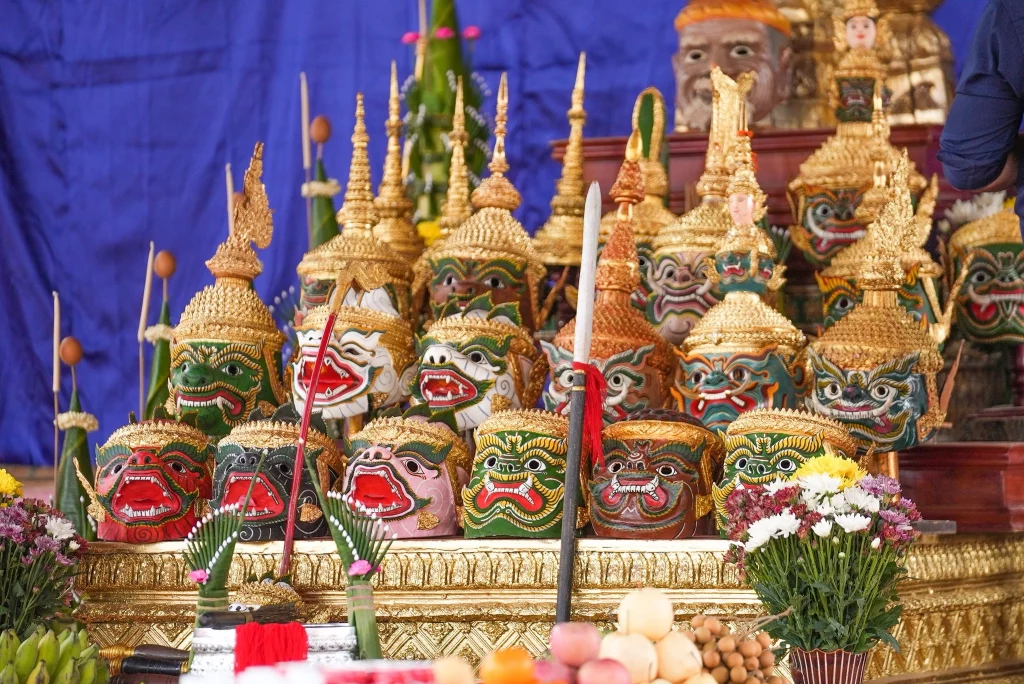 Homage to Teachers Ceremony and Lkhon Khol Performance at Wat Svay Andet